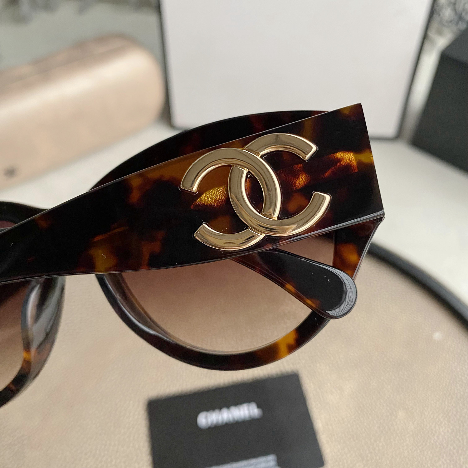 Ch**el Sunglasses