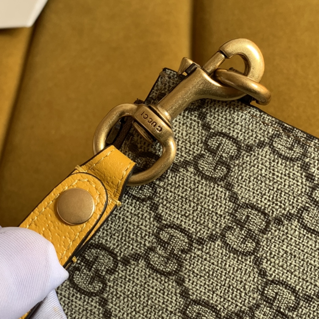 Neo Vintage GG Svp*me pouch