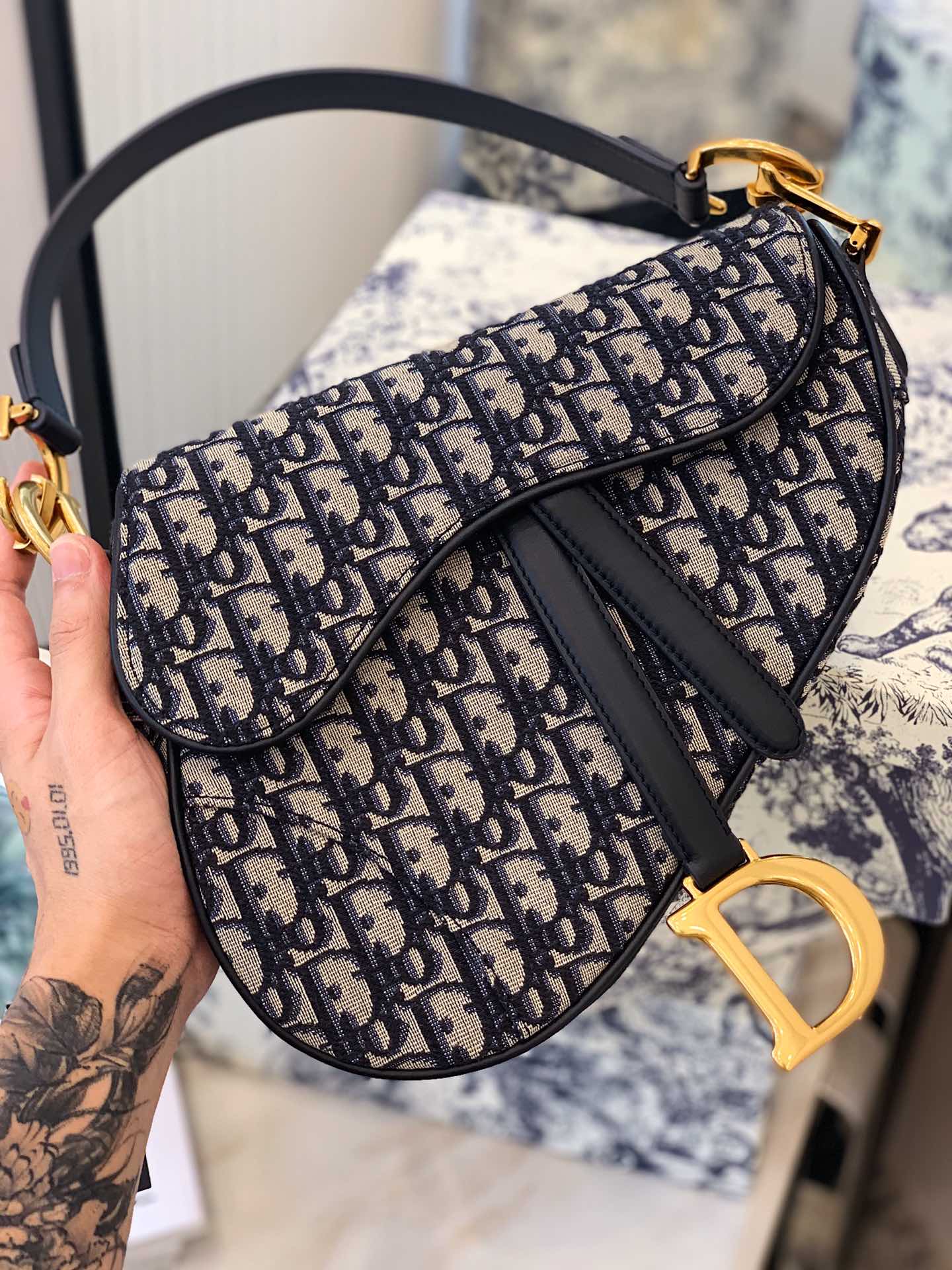 D10r Saddle Bag