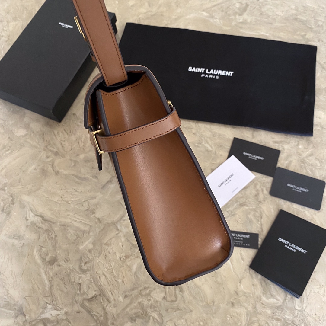 MANHATTAN MEDIUM SHOPPING BAG IN BOX Sa1nt Lau*nt LEATHER
