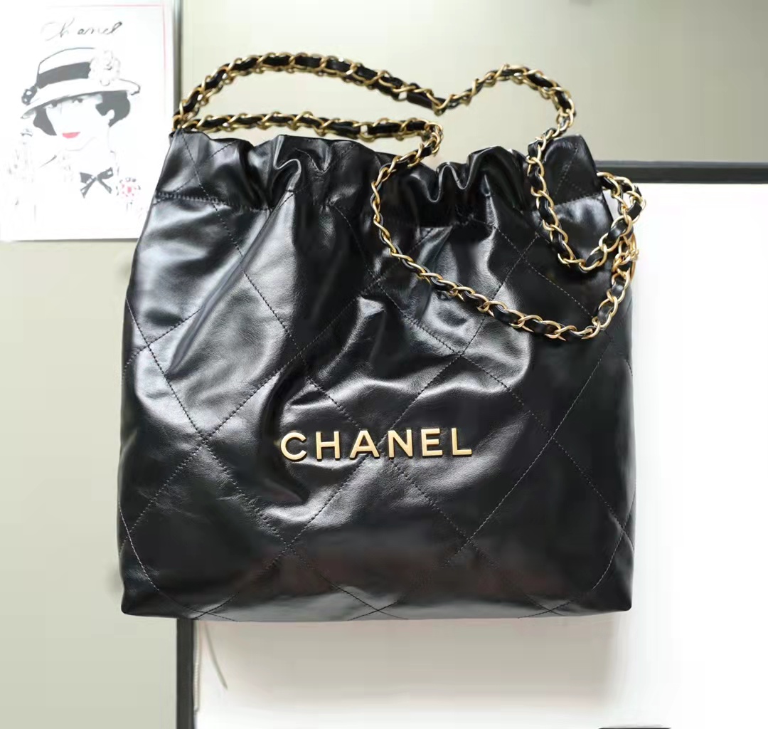 Ch**el 22 Medium