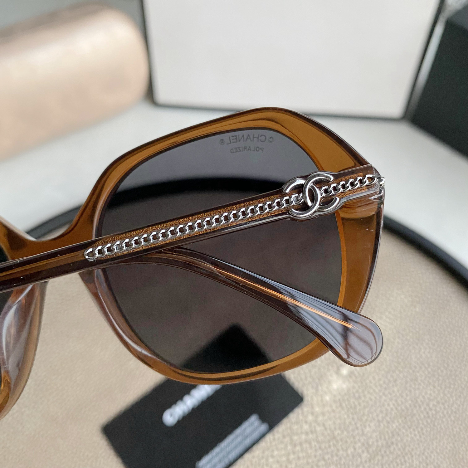 Round Sunglasses