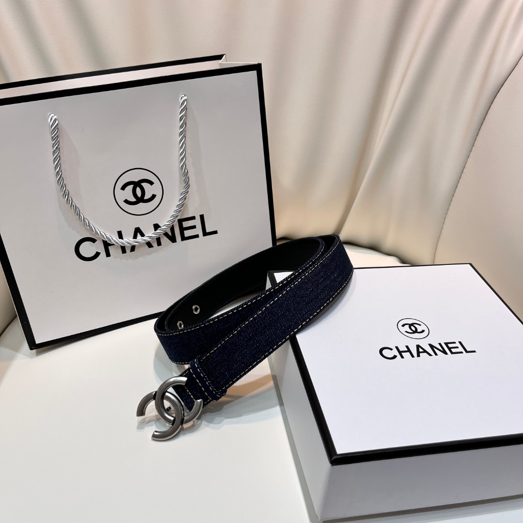 ch**el pre-owned 1990s cc turn-lock De*1m belt