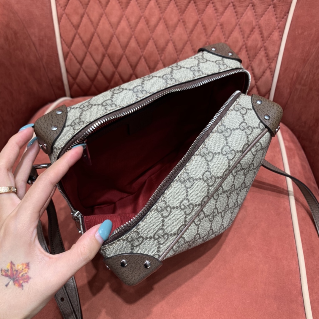 Gvc*1 Soft Trunk