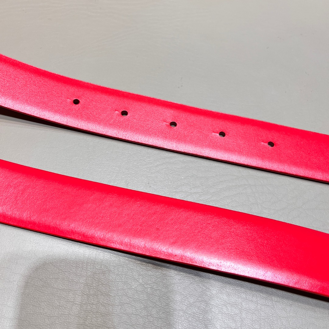 Ch**el leather belt