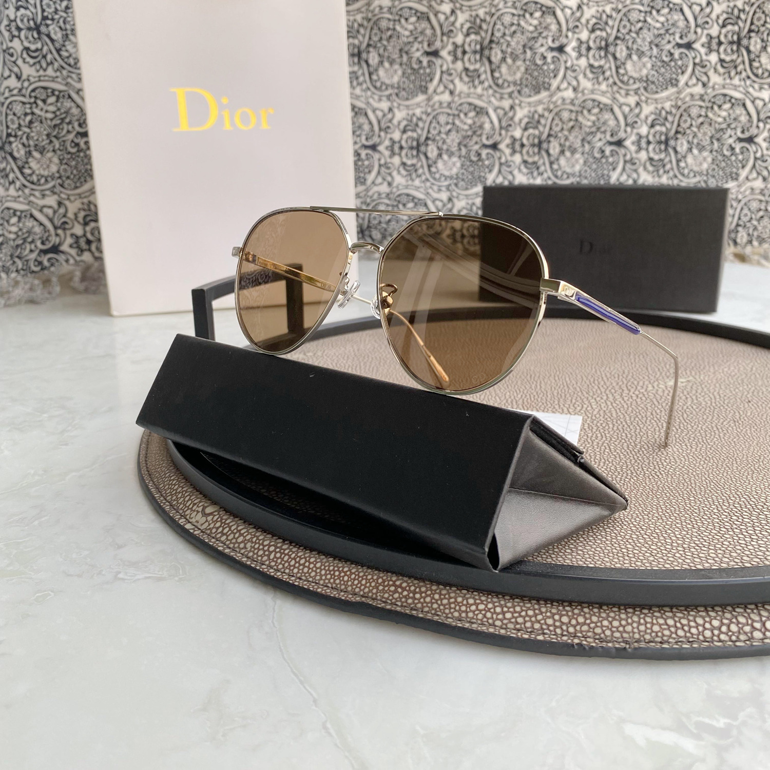 D10r Sunglasses