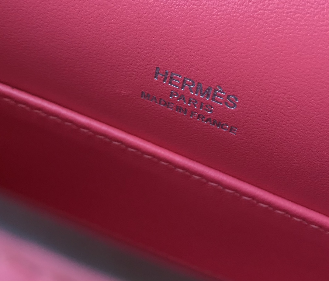 H**me5 Kelly Pochette