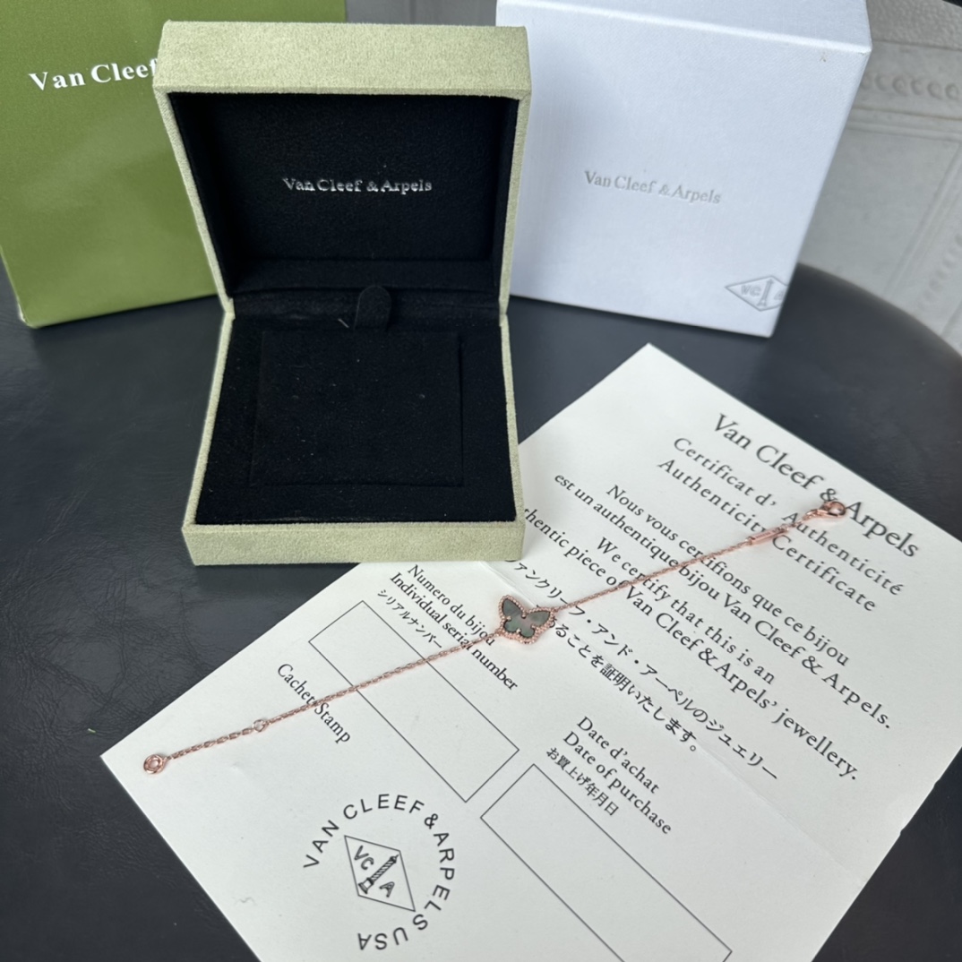 V*n Cl**f & Arpels Sweet Alhambra Bracelet