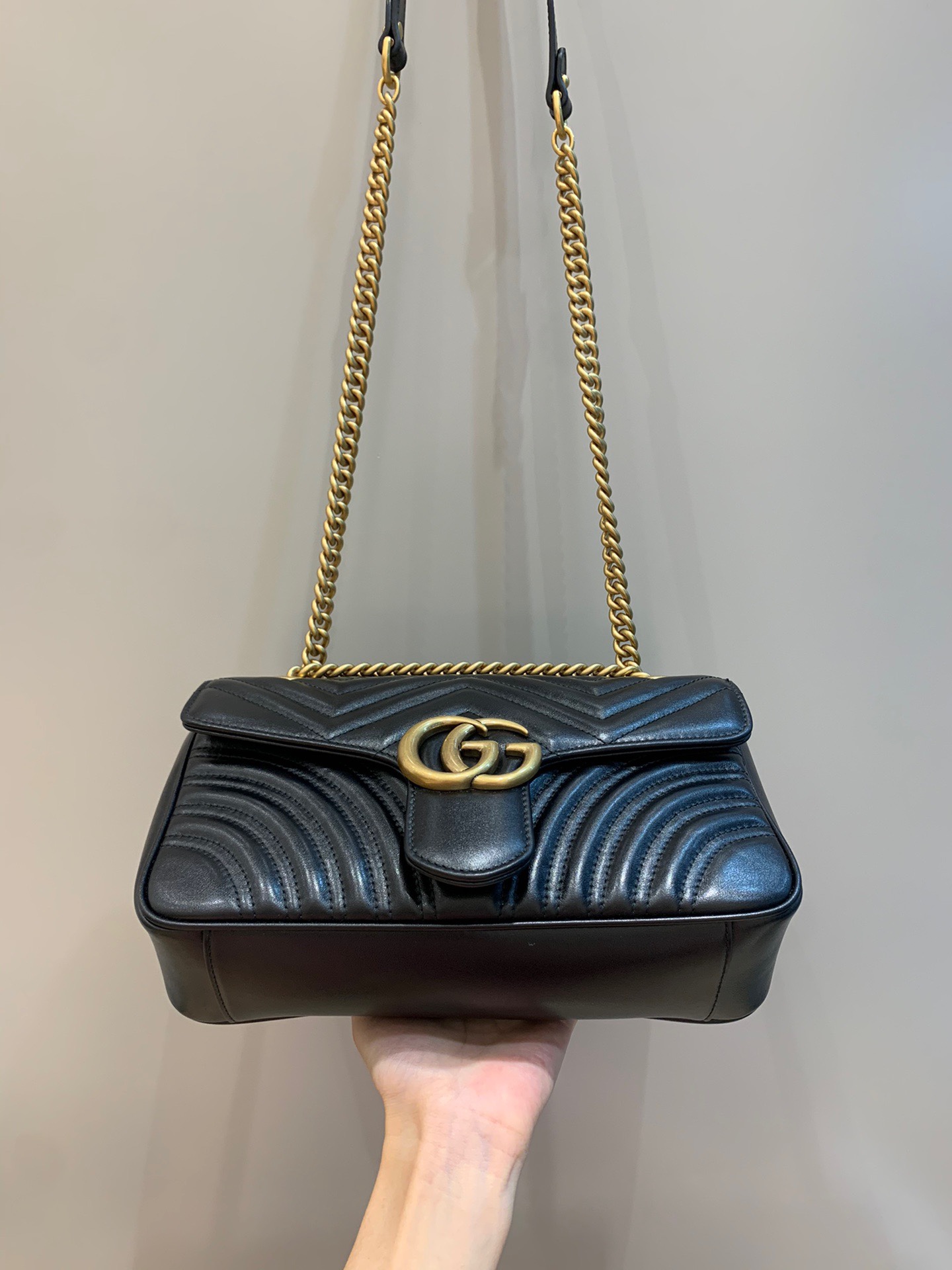 Classic flap bag