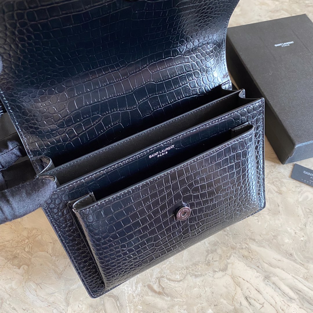 MANHATTAN MEDIUM SHOPPING BAG IN BOX Sa1nt Lau*nt LEATHER