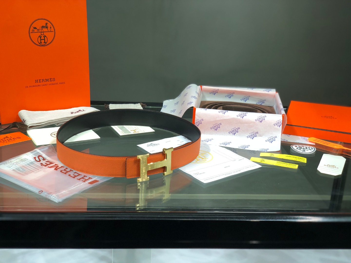 H**me5 TOGO Belt