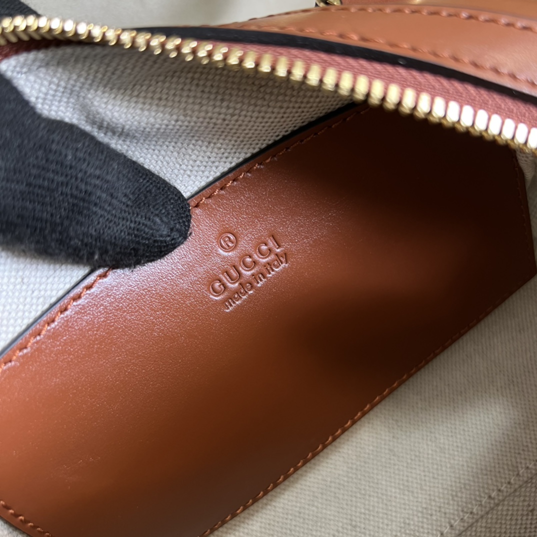 GG Matelassé leather mini bag