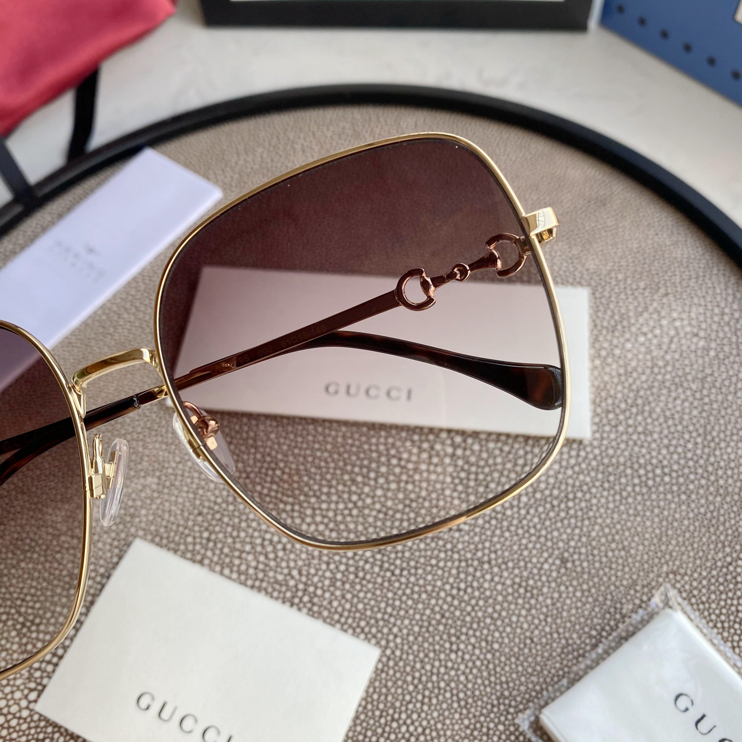 SQUARE-FRAME SUNGLASSES