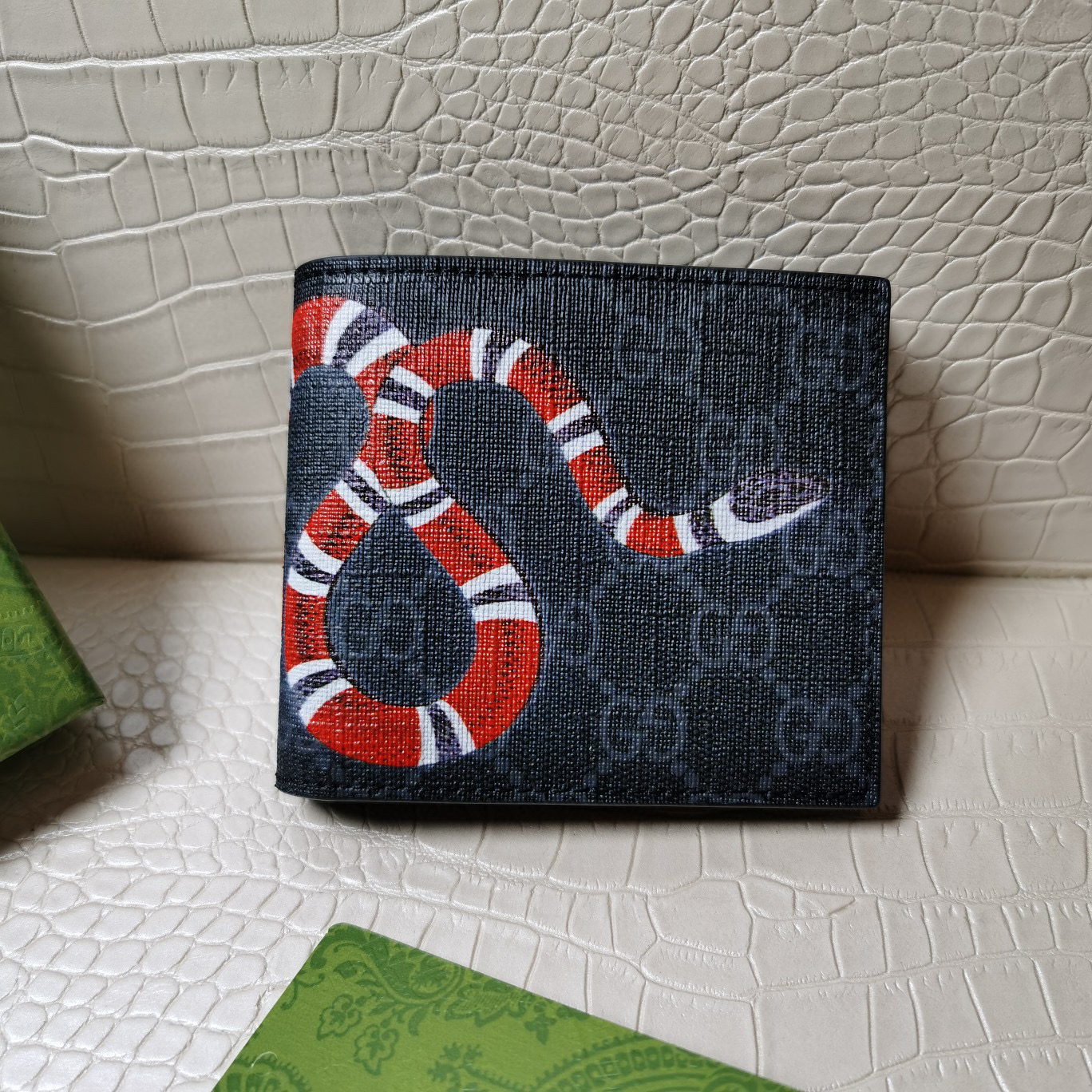 Gvc*1 King Snake Wallet