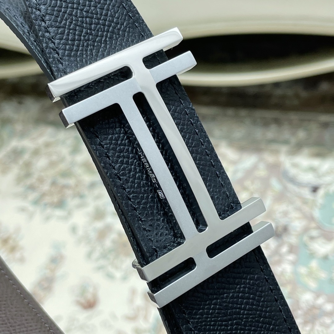 H**me5  Cowhide Belt