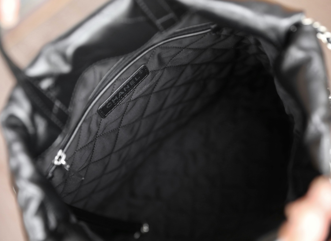 𝖠𝗇𝗍𝗂𝖻𝖺 𝖹𝖯 bag