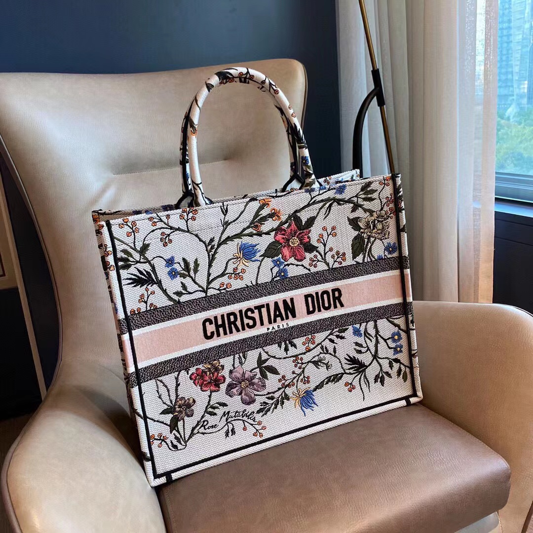 D10r Book Tote-Large
