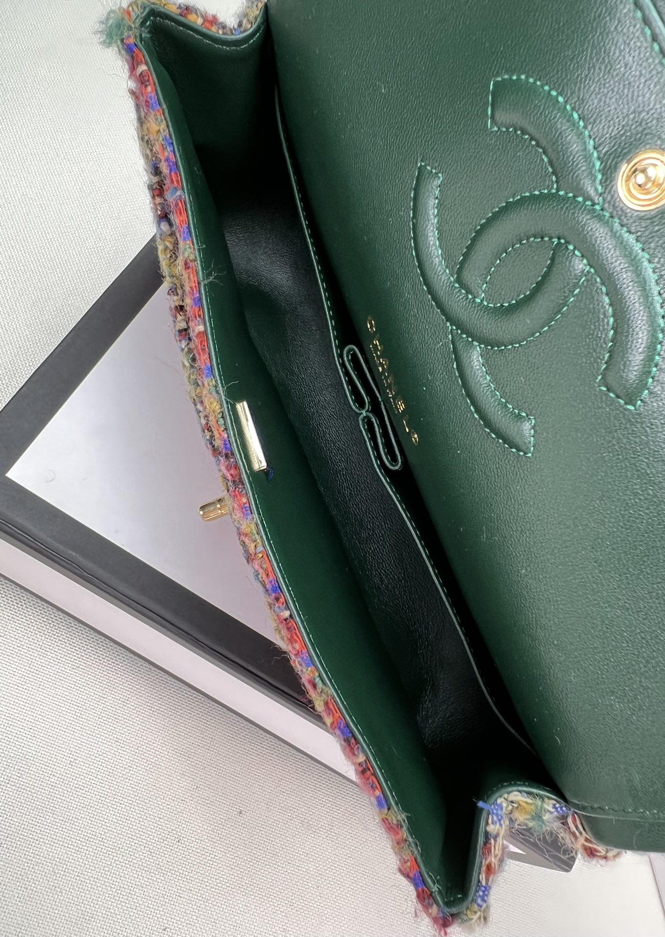 CLASSIC FLAP BAG
