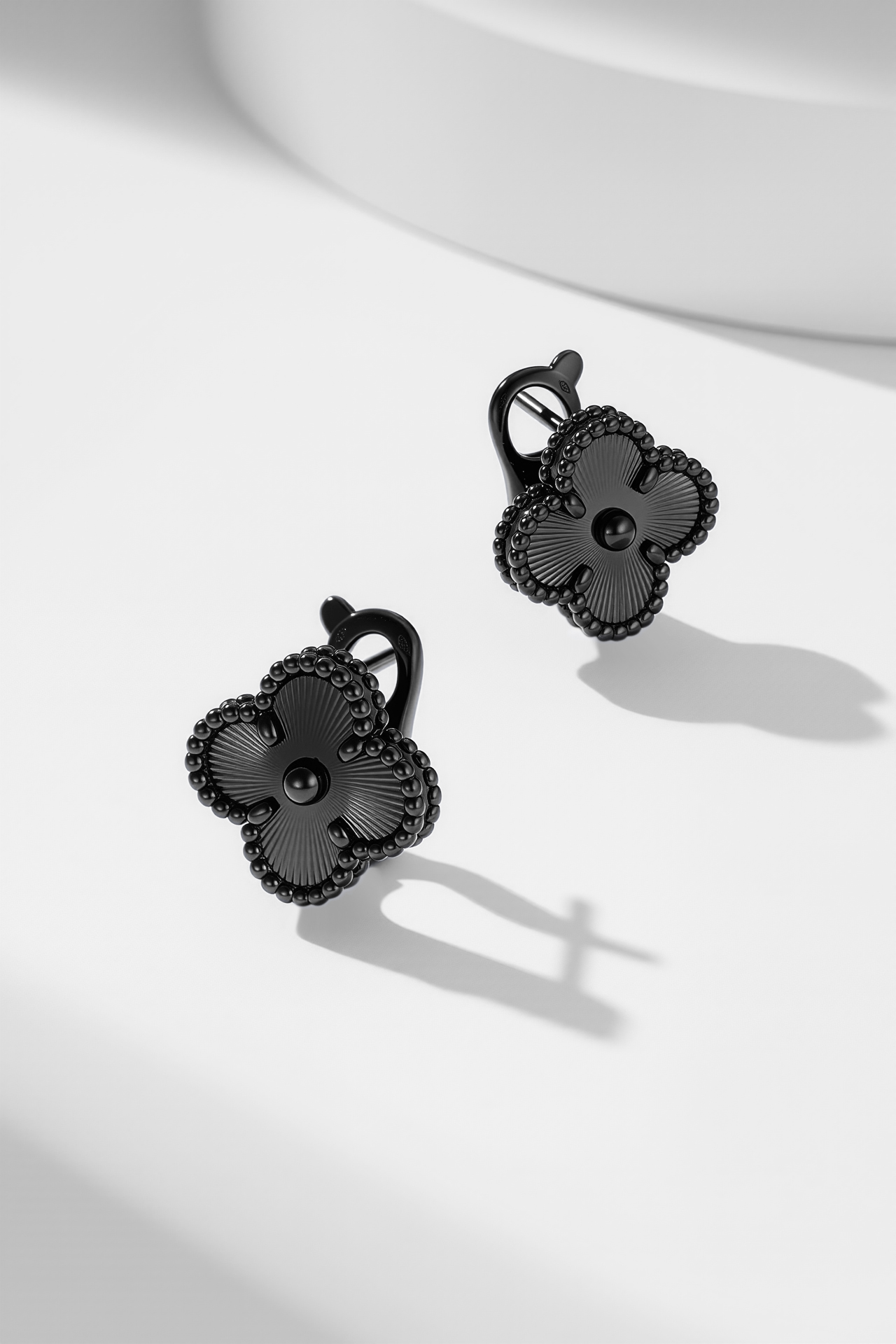 V*n Cl**f & Arpels Earrings