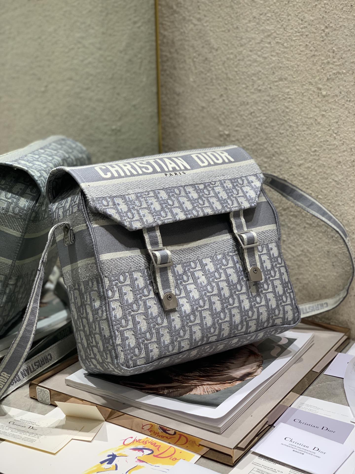 D10r Oblique Camp Bag