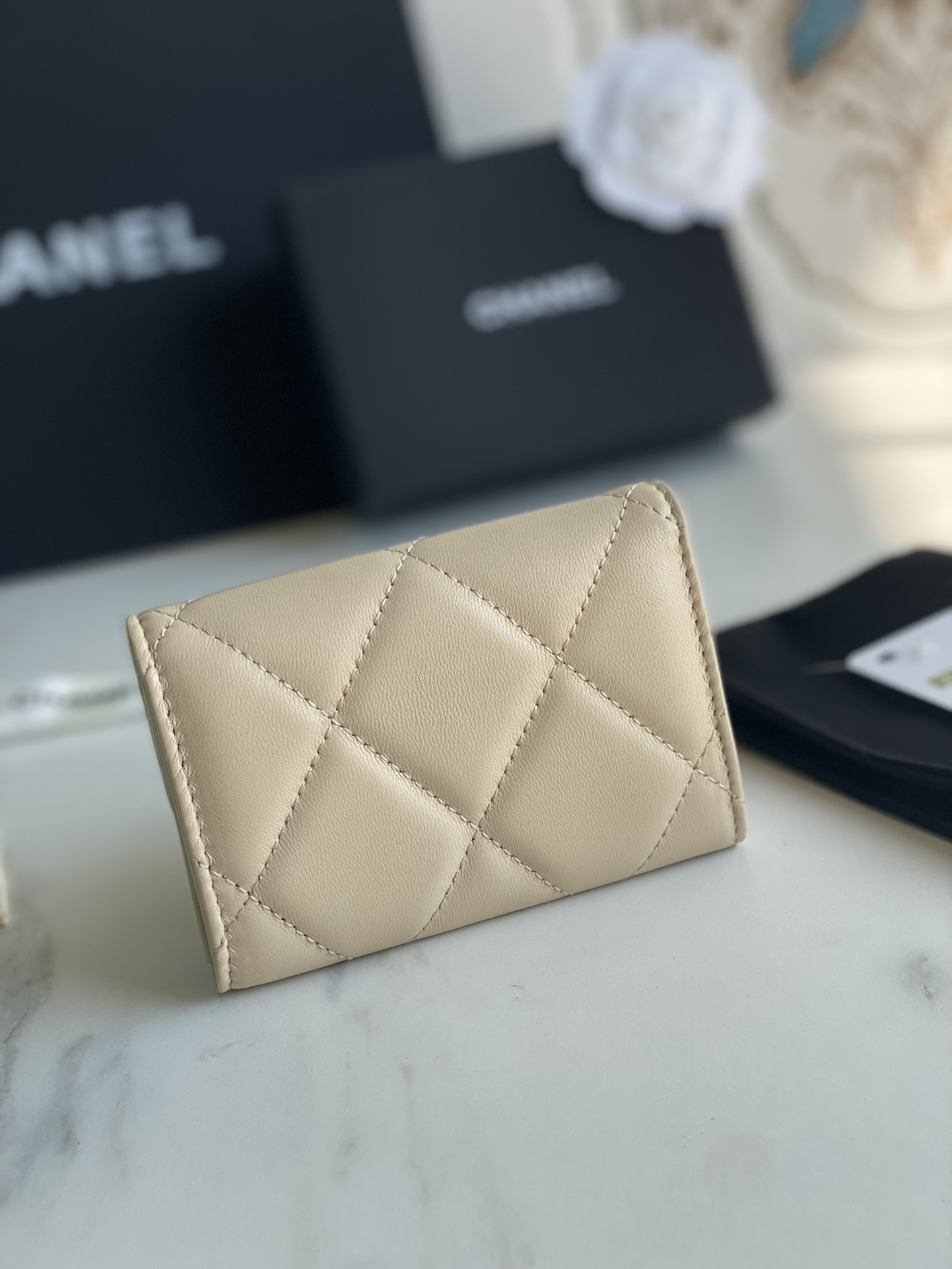Ch**el 19 FLAP CARD HOLDER