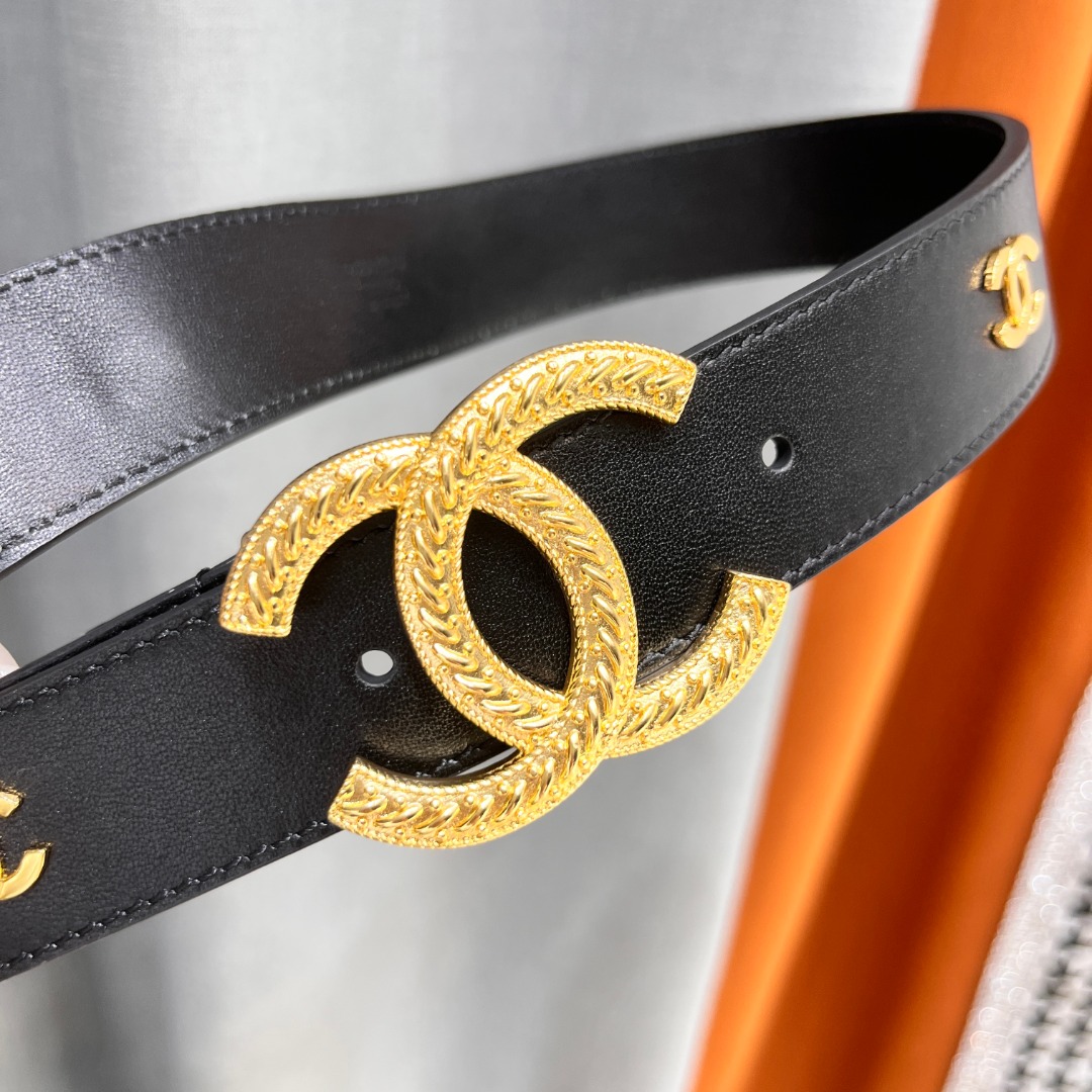Ch**el belt 12