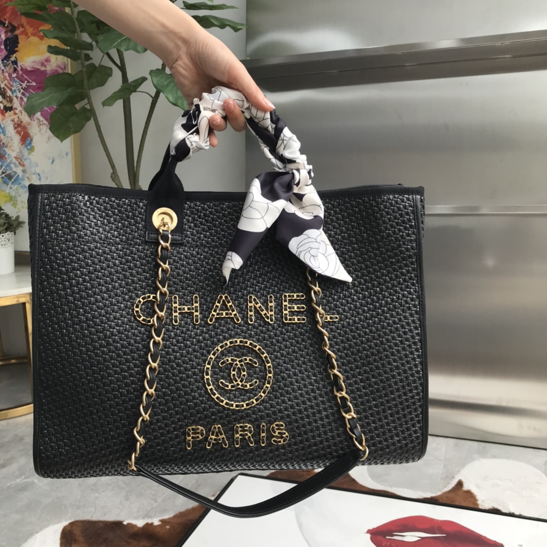Ch**el TOTE