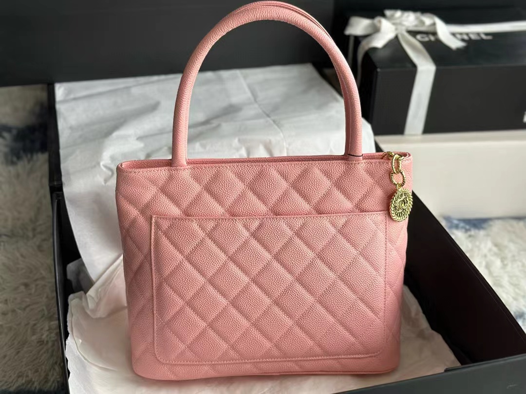 Ch**el Tote In Pink