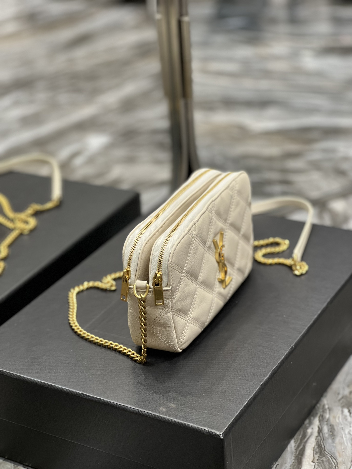 Sa1nt Lau*nt BECKY double-zip pouch in quilted lambskin