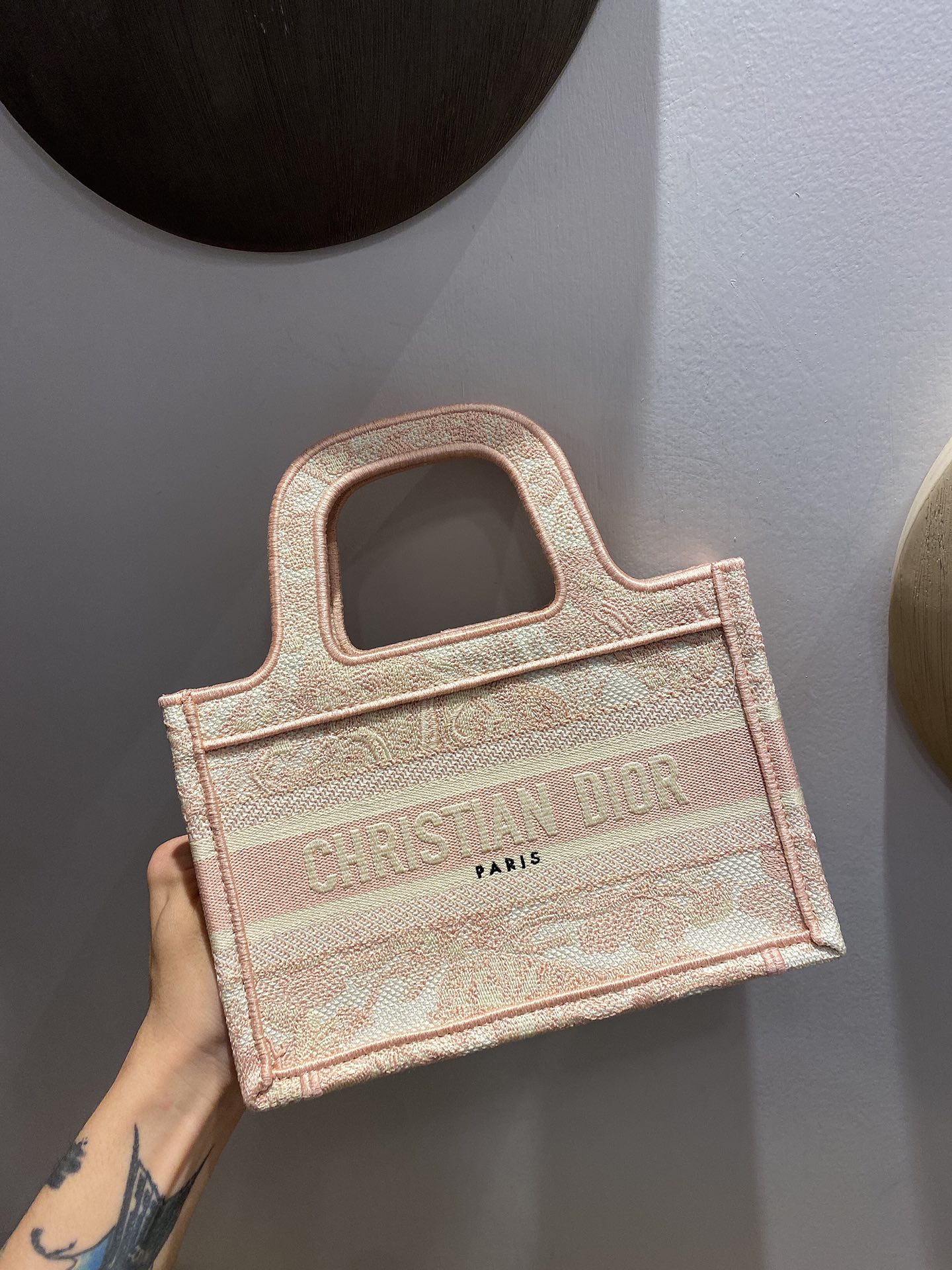 D10r BOOK TOTE