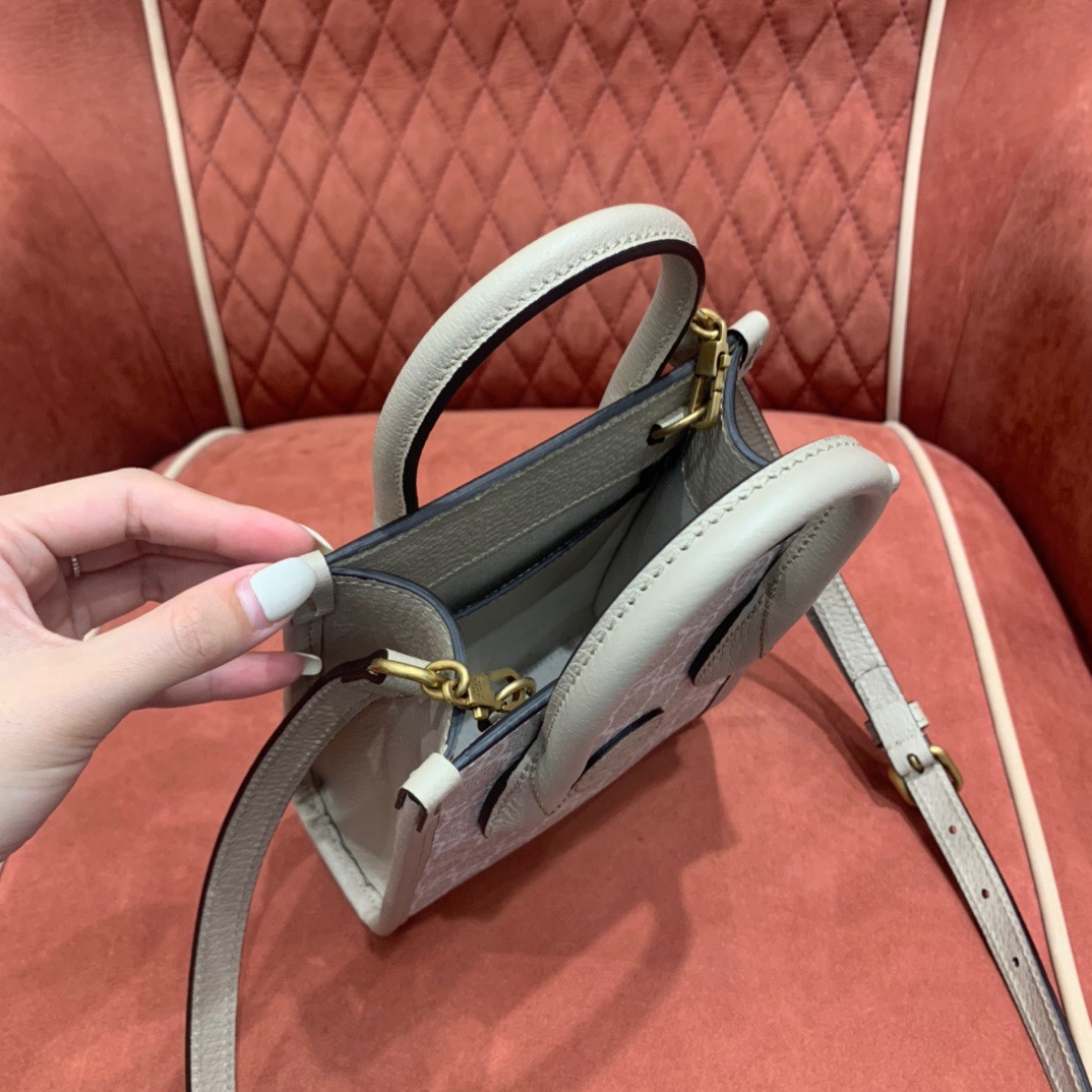 Gv*c1 mini Tote bag