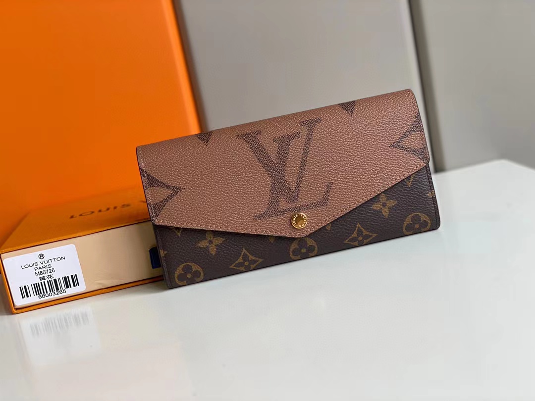 L0vis Vvtt0n Sarah Wallet