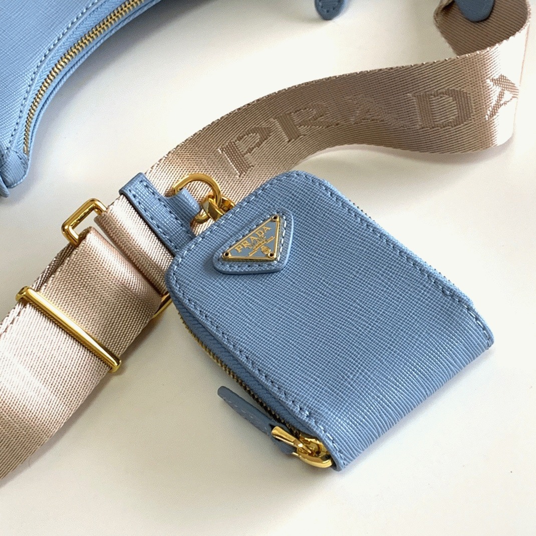 Pra*a Re-Edition Shoulder Bag Fake in Blue
