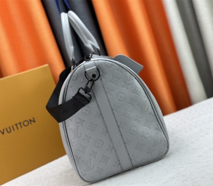 L0vis Vvtt0n Monogram Shadow Leather Keepall Bandouliere 50 In Anthracite Gray