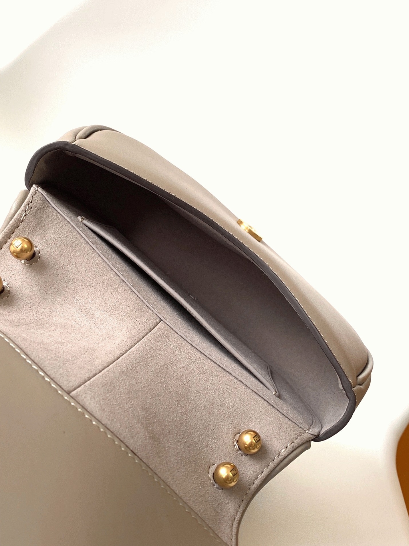 Top Quality Fake F**di C’mon Small Bag in Grey