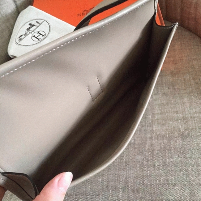Grey Fake H**me5 Jige Elan 29 Chic Neutral Clutch