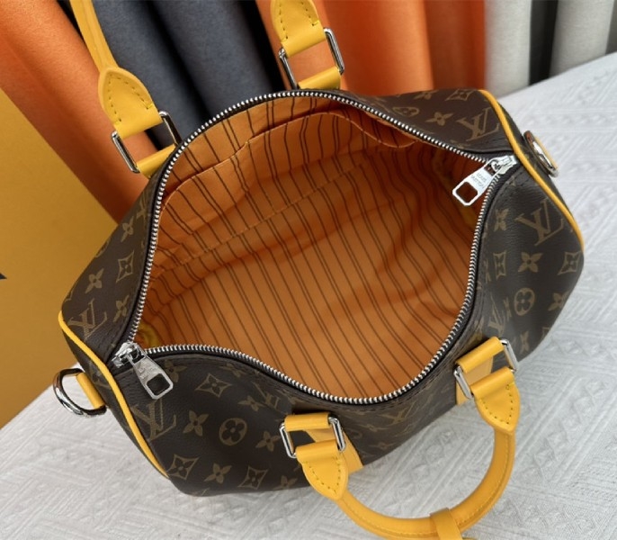 L0vis Vvtt0n Monogram Macassar Canvas Keepall Bandouliere 35 In Safran Yellow
