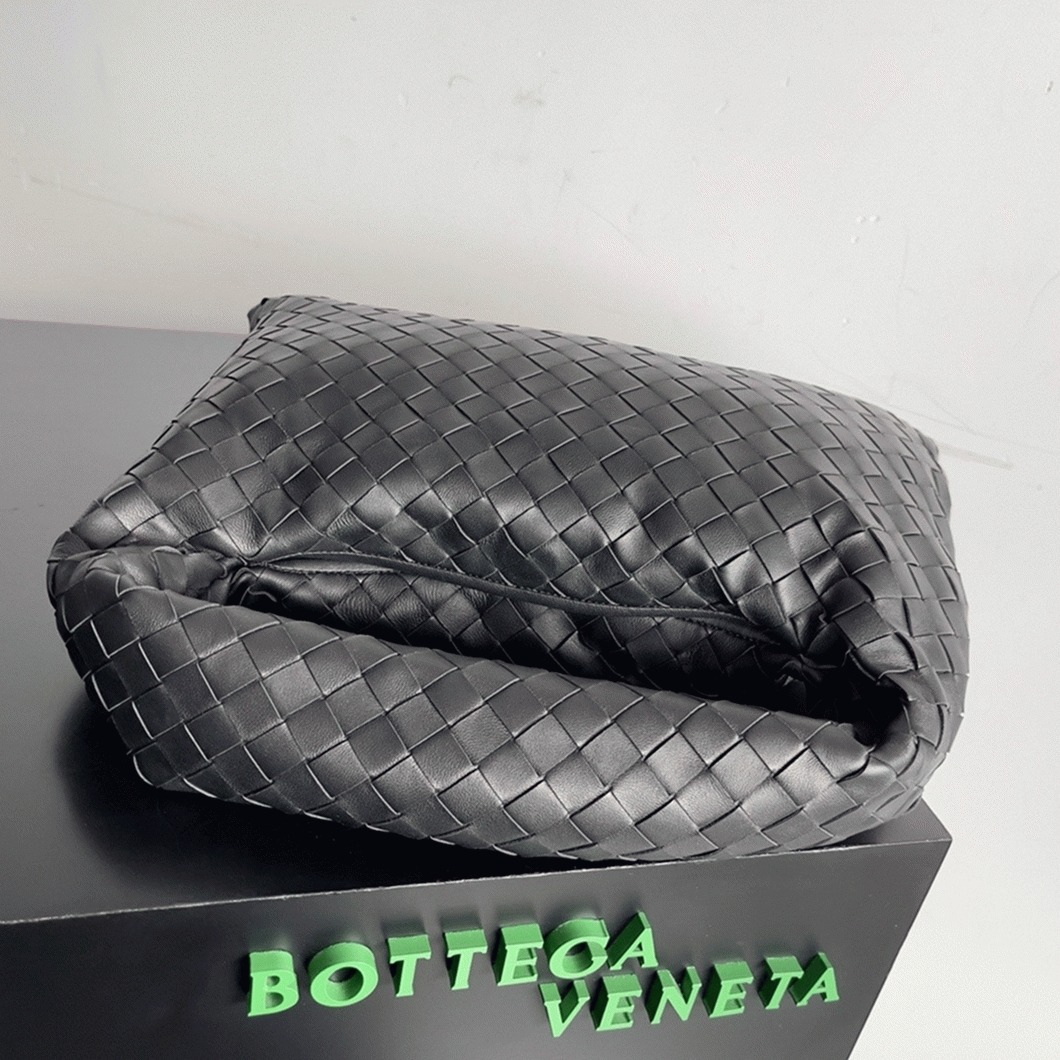 Replica B0tt*ga Ven*ta Small Hop Bag Black
