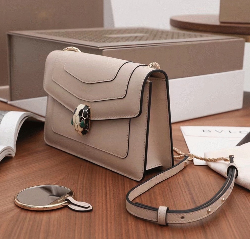 Replica Bv1g*ai Serpenti Forever Small Cross-body Bag Beige Calfskin