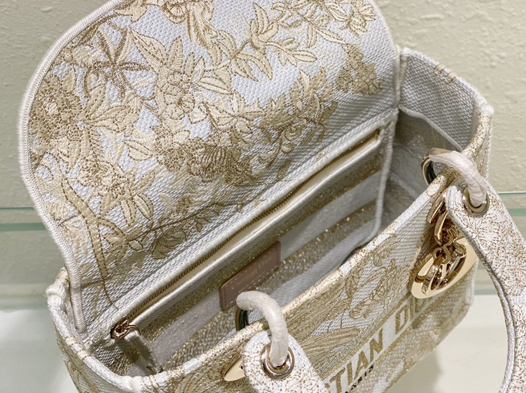 D10r Lady D-Lite Medium Bag Knockoff in Gold Jardin d Hiver Embroidery