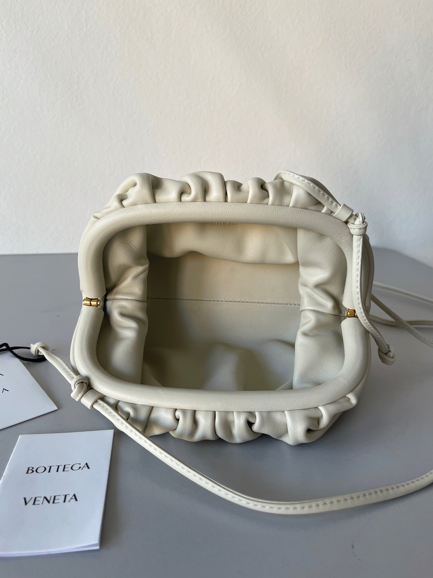 Knockoff B0tt*ga Ven*ta Mini Pouch with Strap Ivory