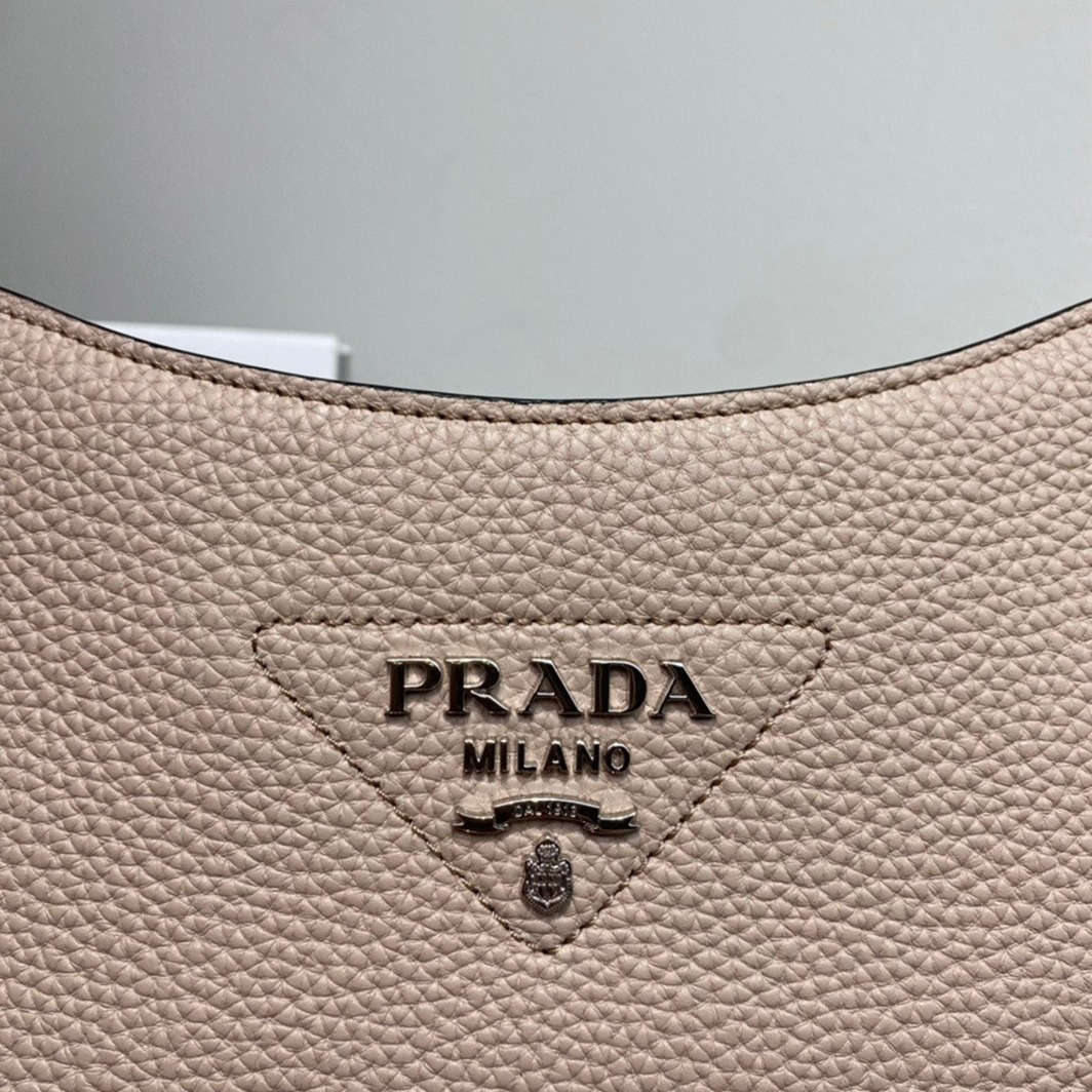 Pra*a Hobo Bag Fake in Sand