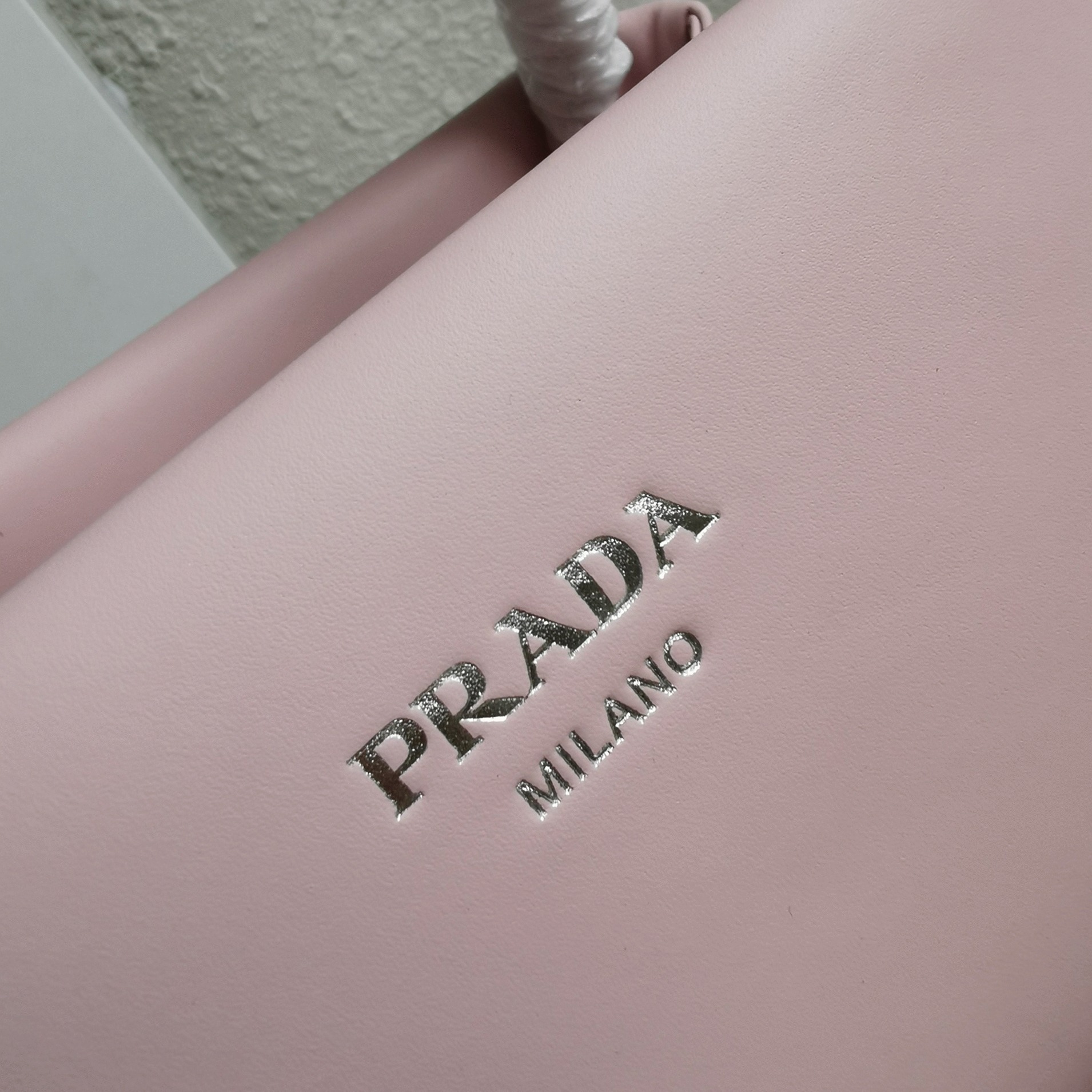Pra*a S*pernova Small Shoulder Bag Fake in Pink