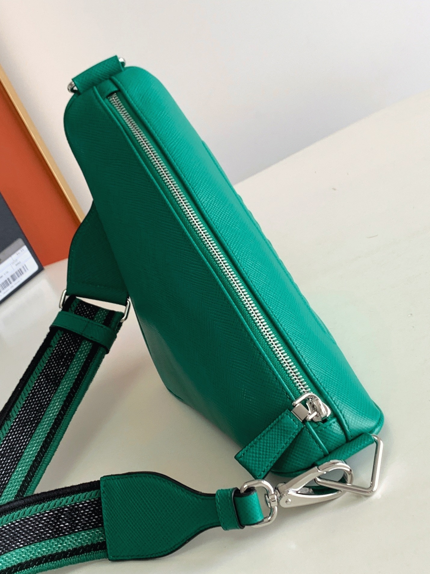 Pra*a Triangle Shoulder Bag Fake in Green