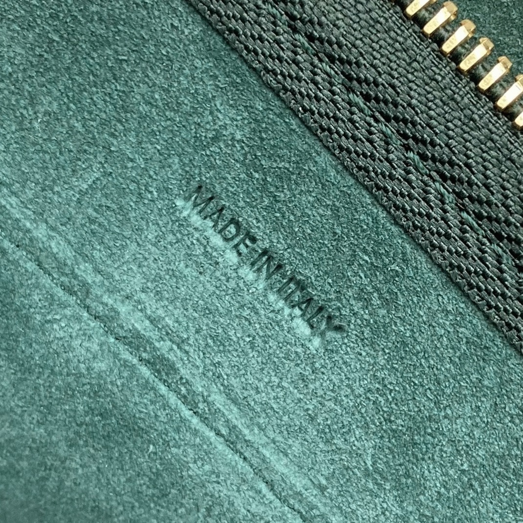 Ce1i*e Belt Nano Bag Fake in Amazone