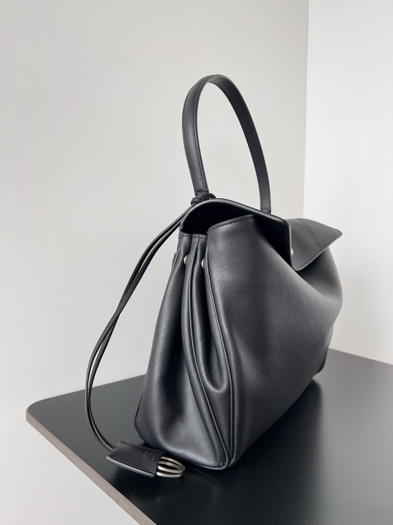 Knockoff Ba1en*iaga Rodeo Medium Bag Noir Calfskin