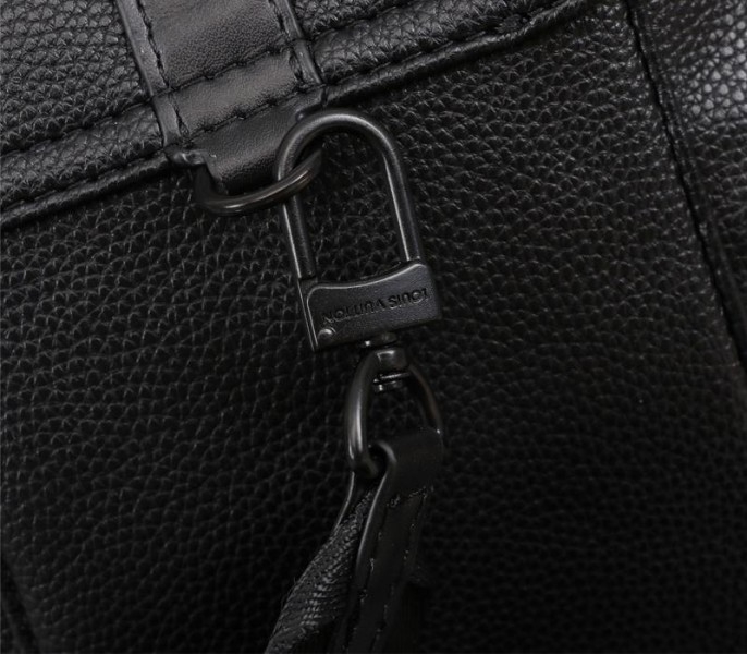 L0vis Vvtt0n Taurillon Leather Christopher XS Backpack In Black