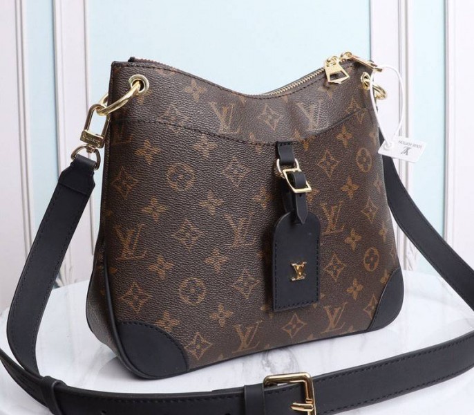 L0vis Vvtt0n Monogram Canvas Odeon PM Bag In Black