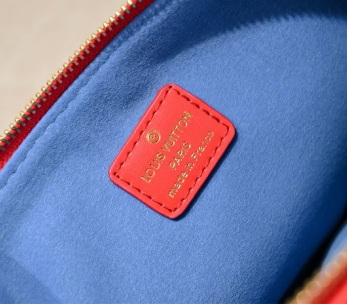 L0vis Vvtt0n Coussin PM Bag In Neon Red With Jacquard Strap