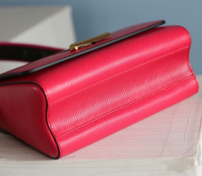 L0vis Vvtt0n Epi Leather Twist MM Handbag In Red With Embroidered Strap